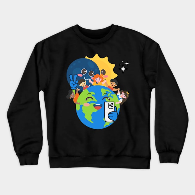 Funny Total Solar Eclipse Selfie Crewneck Sweatshirt by Etopix